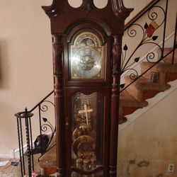Grandfather Clock 