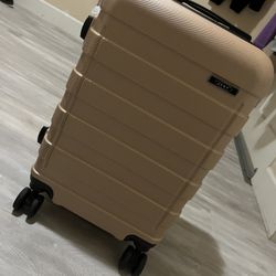 ZENY CARRY ON SUITCASE LUGGAGE. 