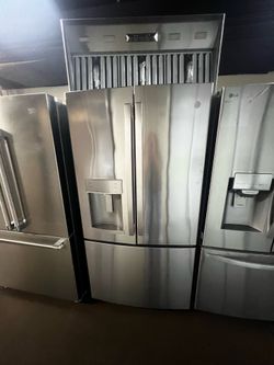 NEW OPEN BOX GE FRENCH STYLE REFRIGERATOR STAINLESS STANDARD SIZE