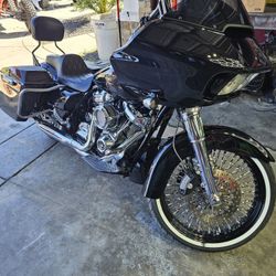 2018 Harley Roadglide Clean Title Runs Excellent 
