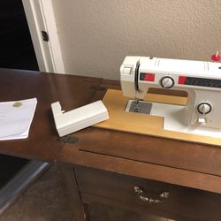 Elna 1010 Sewing Machine With Built In Table