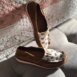Ariat Brand , New Shoes