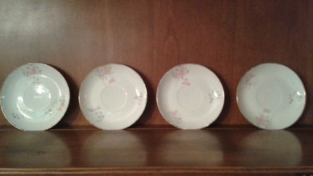 LIMOGES SAUCERS 4
