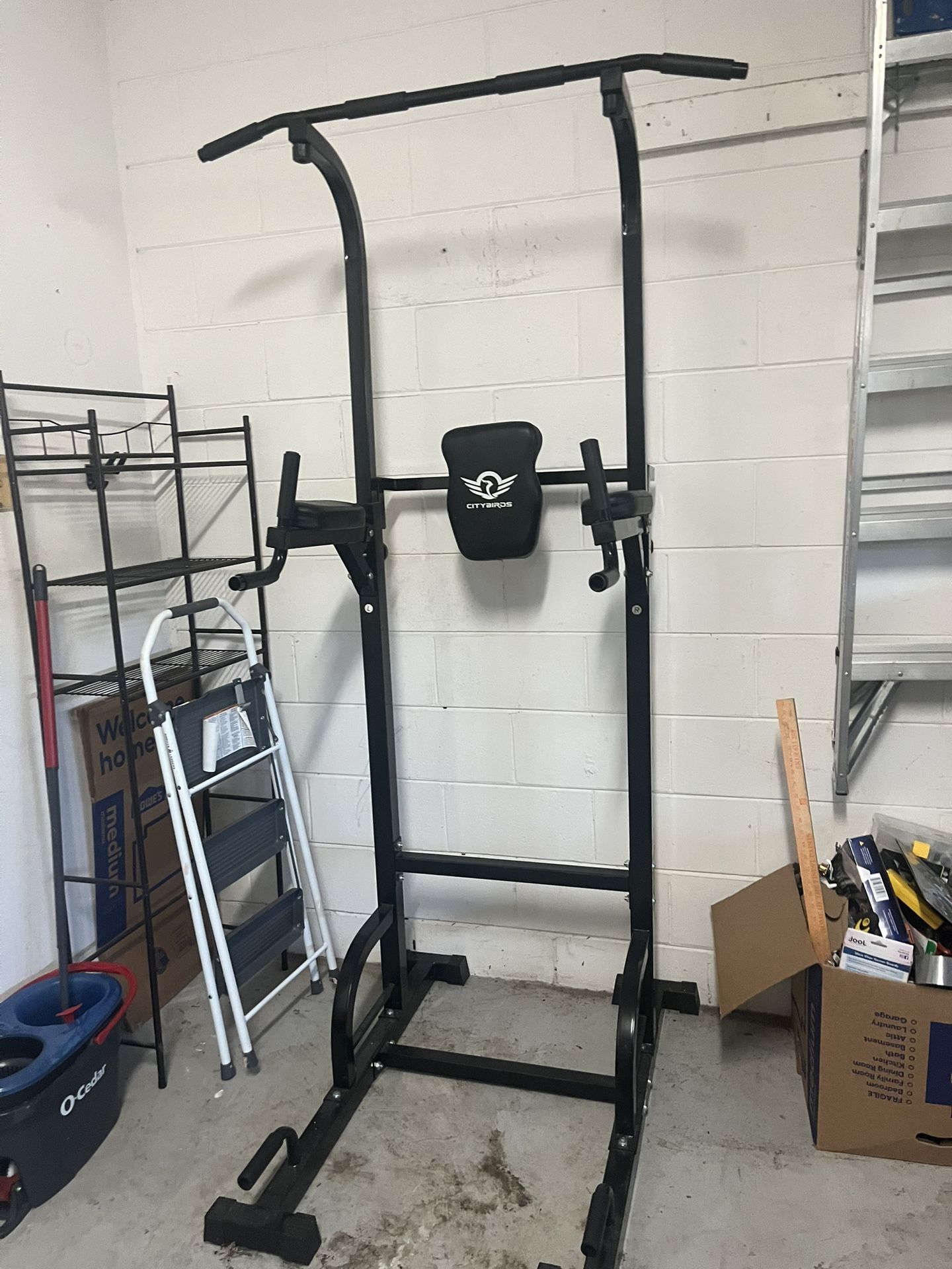 Power Tower Pull Up Bar Station, 450LBS Stable Pull Up Dip Station