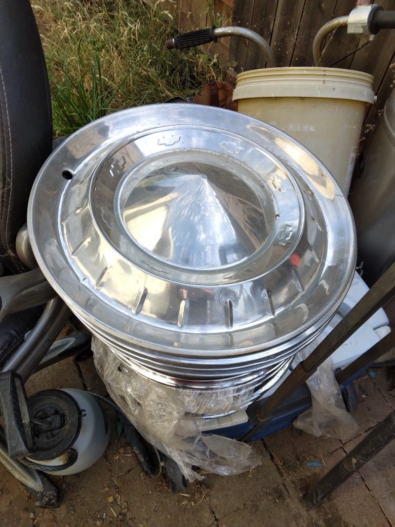 Got Few Set Of Chevy Hubcaps ,1955.150 Reasonable Offer
