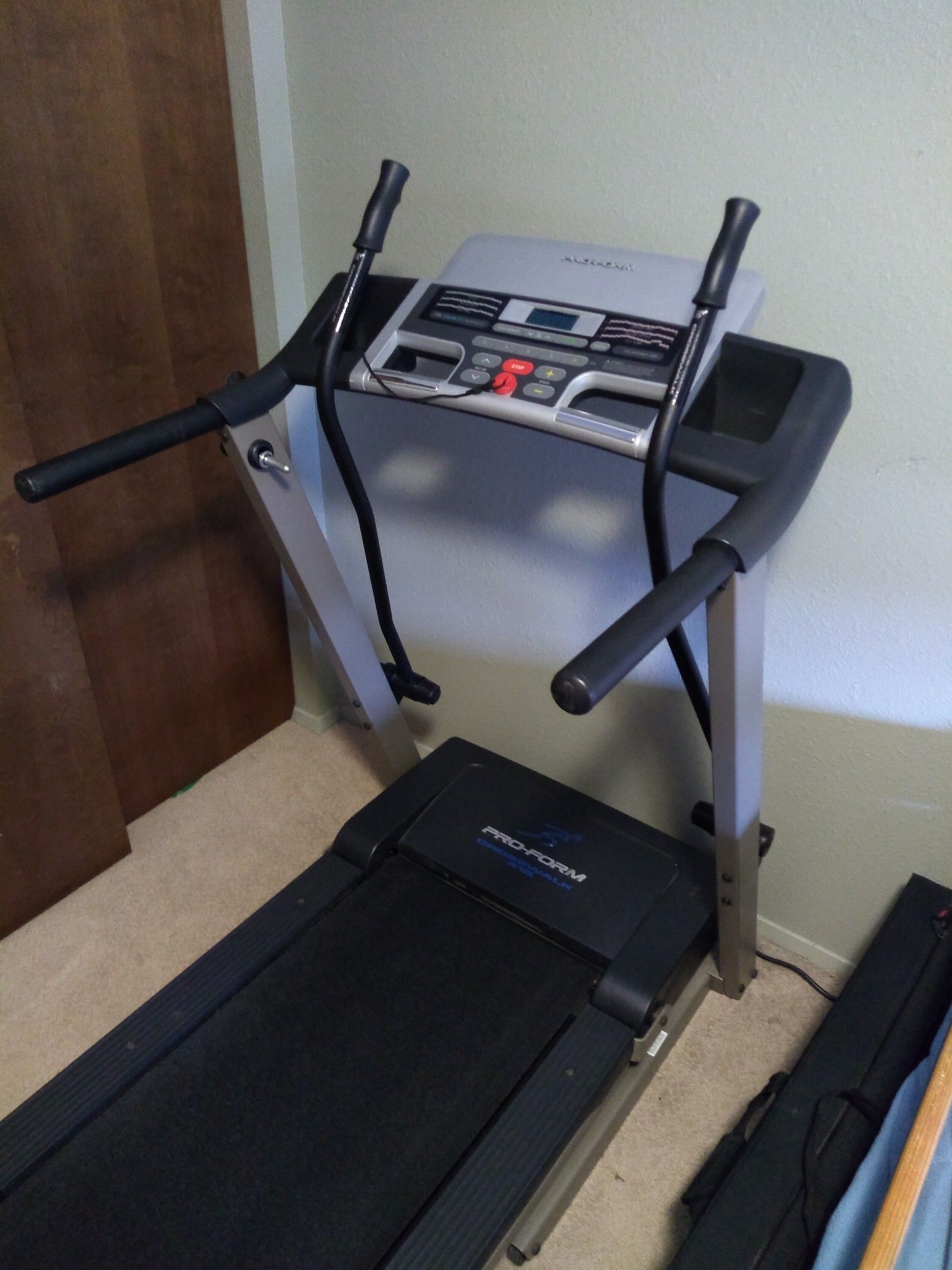 ProForm Crosswalk 415 Treadmill (needs repair) for Sale in Olympia, WA ...