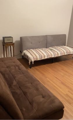 SOFA’S FOR SALE / Sillones disponibles