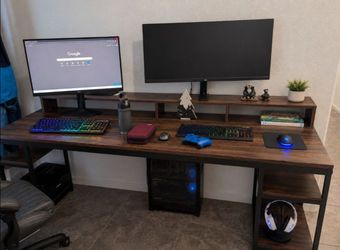 Long desk