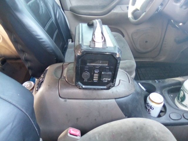 Titan Portable Power Station