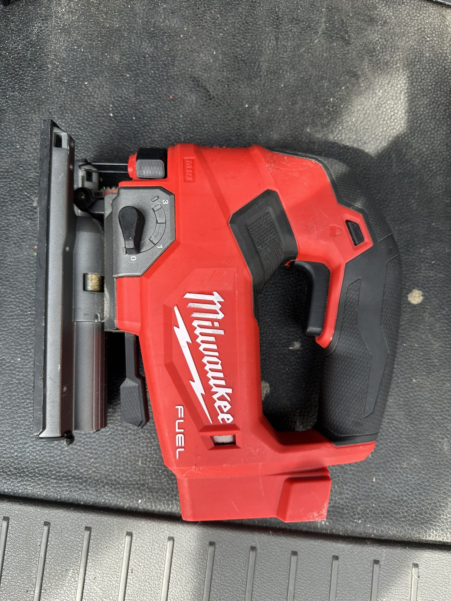Milwaukee M18 Fuel Jigsaw