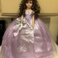 24 “porcelain Doll Sells on other sites for $225 Amazing buy 