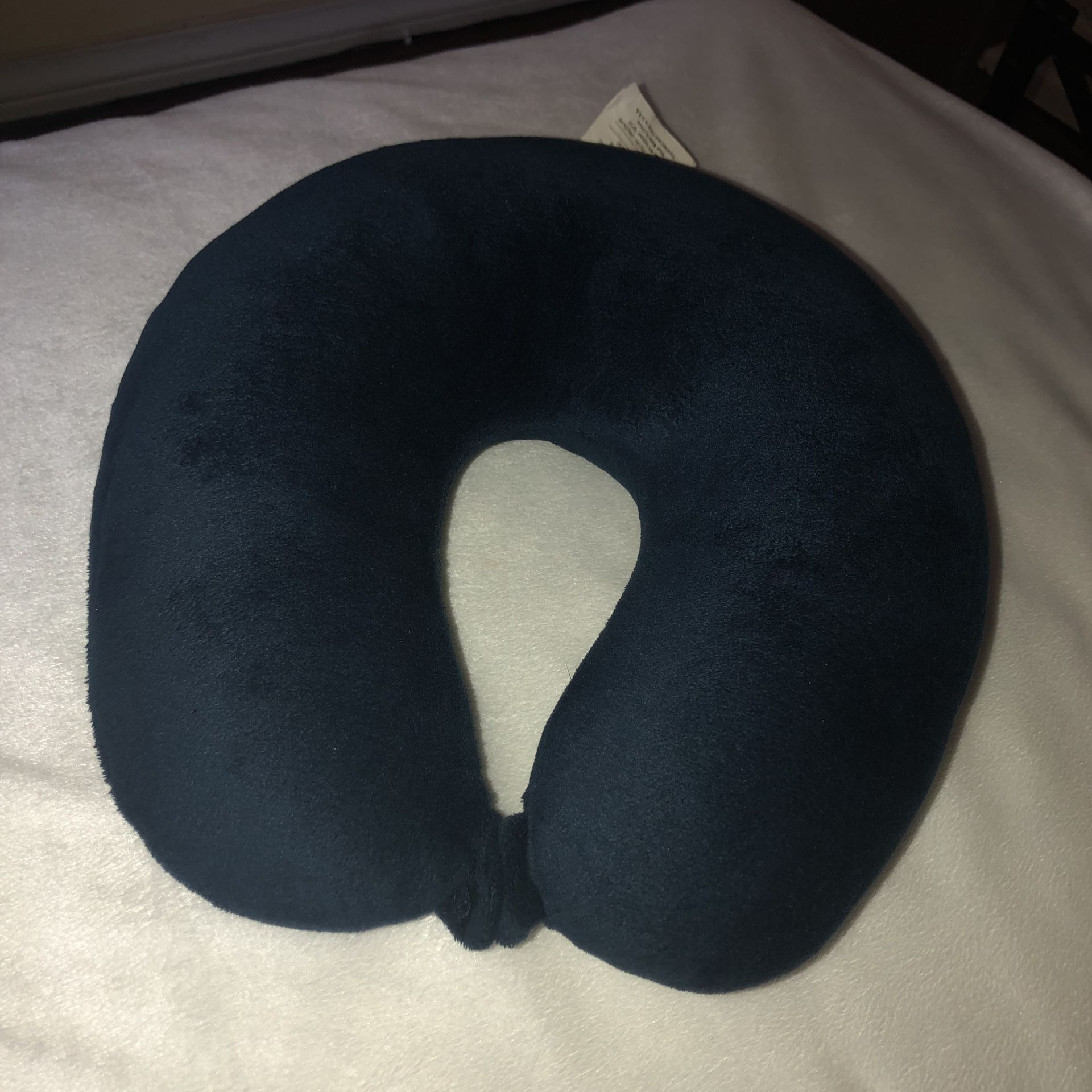 Travel Neck Pillow | Navy Blue