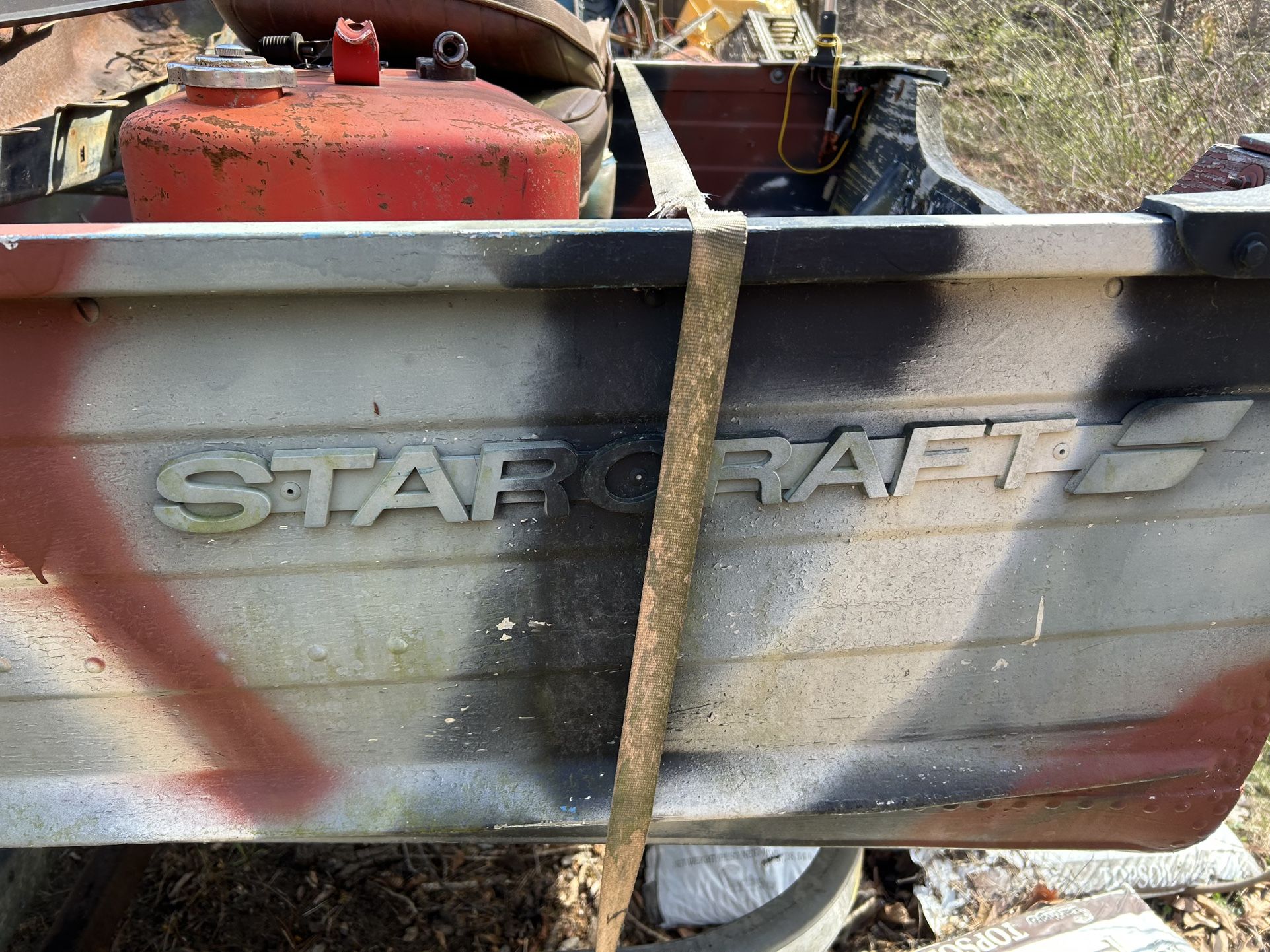 14 Aluminum. Dirty But Good. Trailer And Motor.