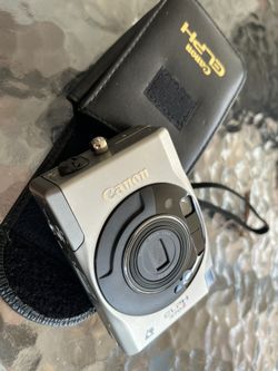 Canon Elph 370Z APS Point & Shoot Film Camera pre owned with carry case READ