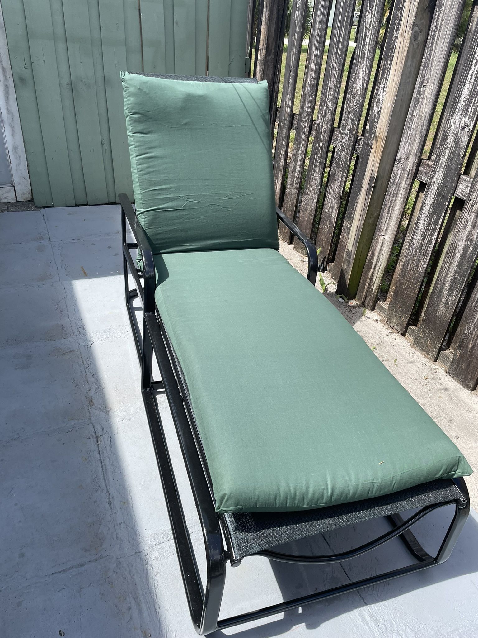 Chaise Lounge Chair Recliner With Cushion 81”L X 26”W In Good Condition $40 Firm On Price