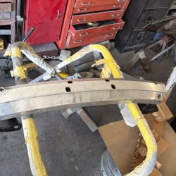 2025 model y rear Bumper Reinforcement  