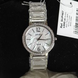 Seiko Women's Essentials Solar SUP467