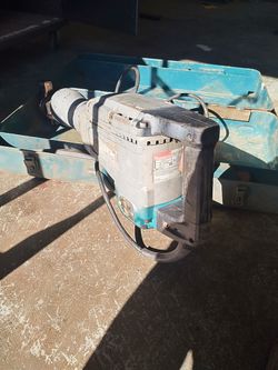Makita Model 1304b Jack Hammer