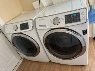 LG Washer and Dryer Set