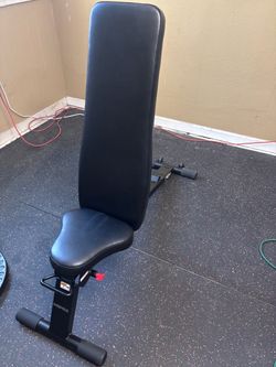 Inspire Fitness FTX Folding Adjustable Weight Bench – Good Condition