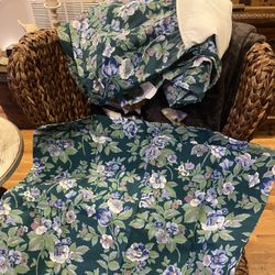 Set Of 2 Martex 36 X 21 Floral Shams + Matching Bed Ruffle 