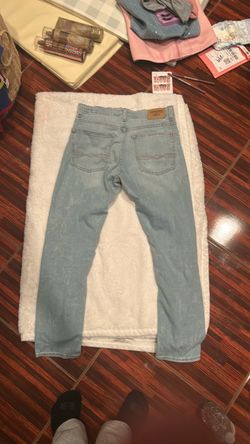 Levi’s girl pants