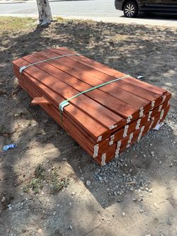 Fence pickets staind redwood