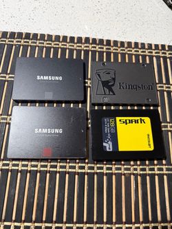 SSD SOLID STATE DRIVE HDD HARD DRIVES