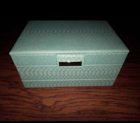 Teal/Green Faux Snakeskin Jewelry Box- 3 Tiers