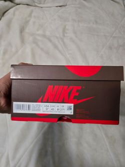 Travis Scott Jordan 1 og mocha low sz 9.5