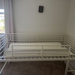 Twin bunk bed with slide 