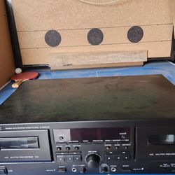TEAC W-890R Cassette Deck