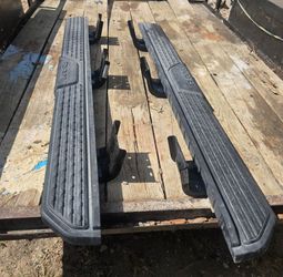 Set of 2 left and Right 2026 dodge Ram 1500 Running boards