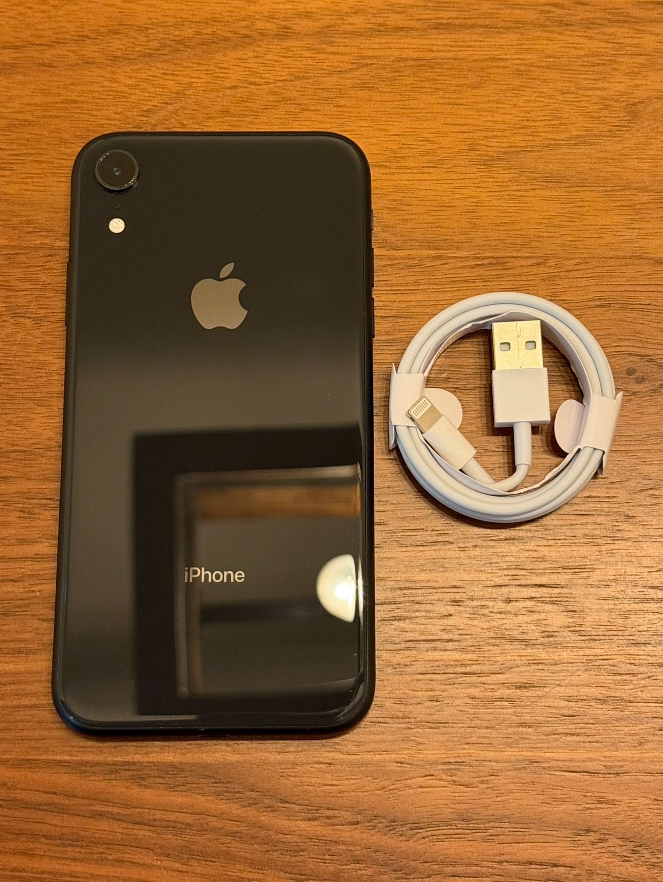 iPhone XR | 64GB | Unlocked (Any Company)