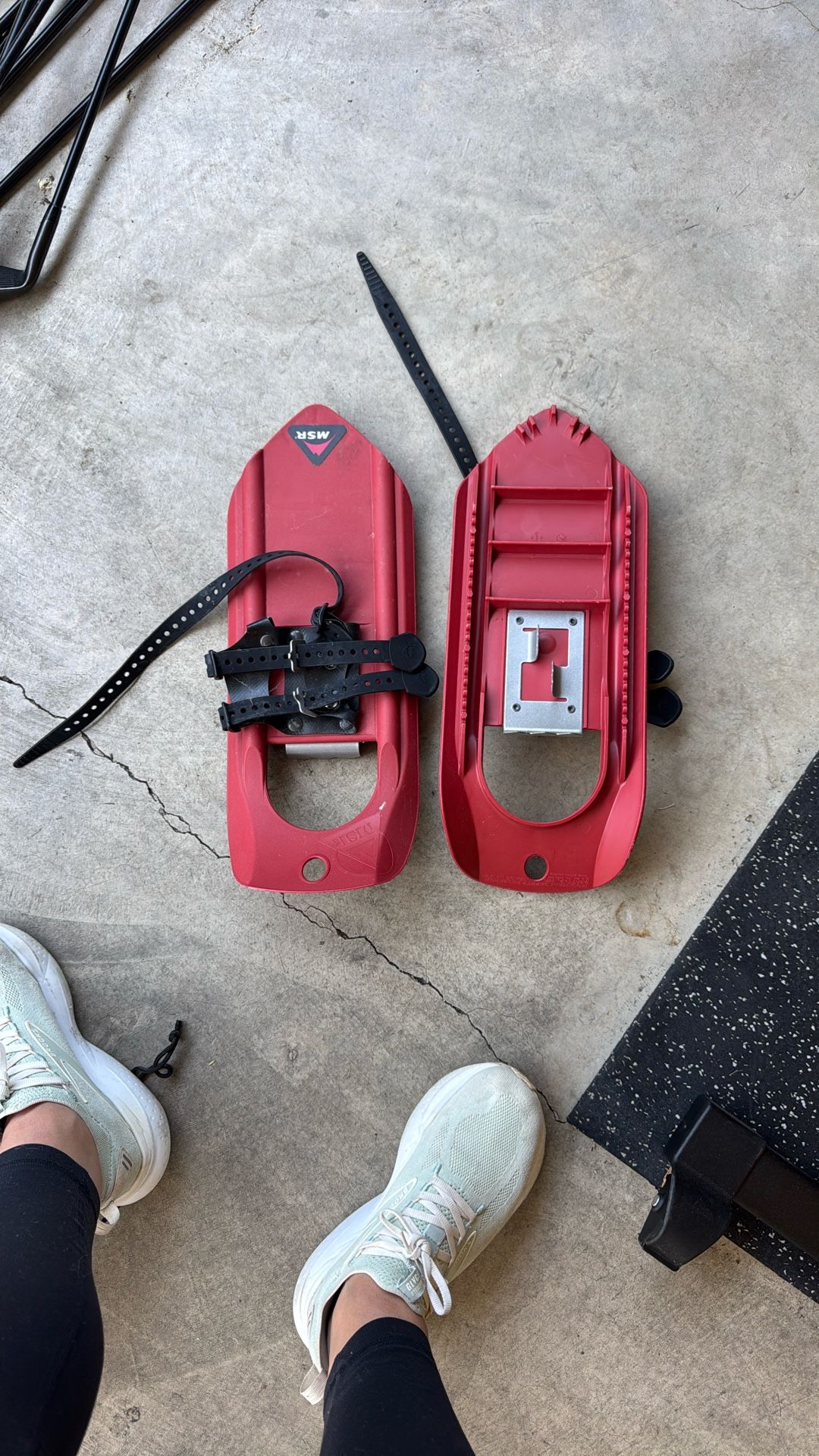 Free- Kids Snow Shoes