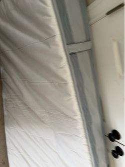 Twin mattress