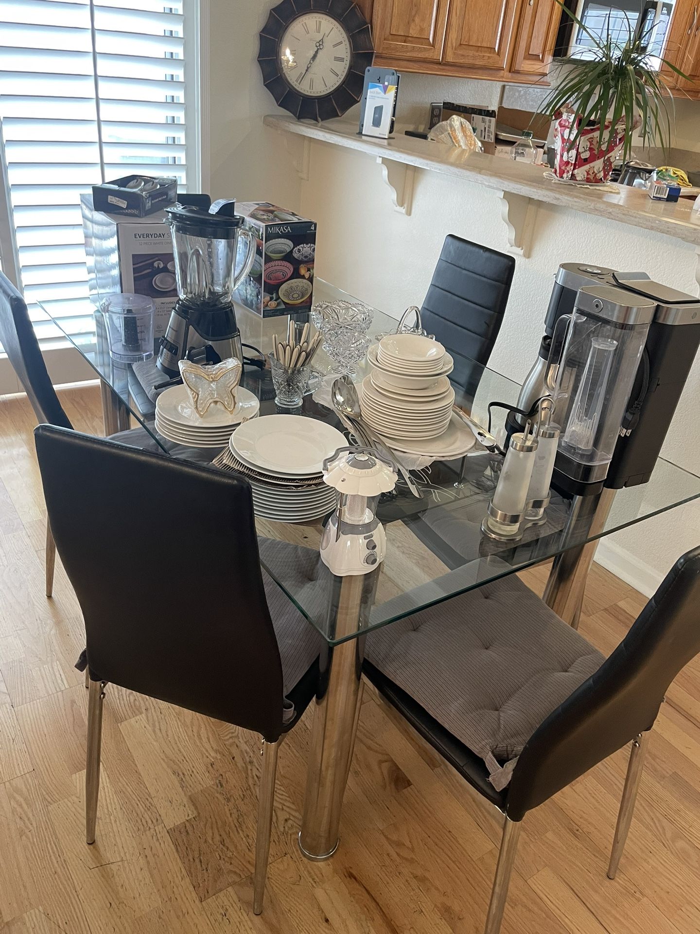 Dining Table With 6 Chairs
