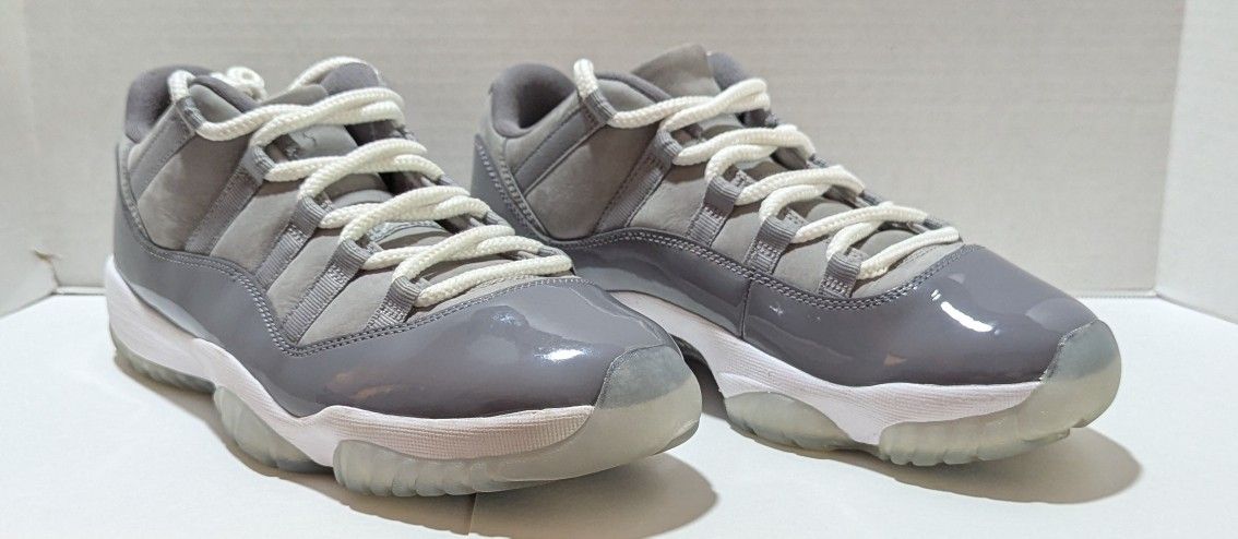 Size 9 - Jordan 11 Retro Low Cool Grey 2018 (528895-003) used no box