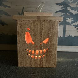 Halloween Wooden Spooky Jack-O'-Lantern