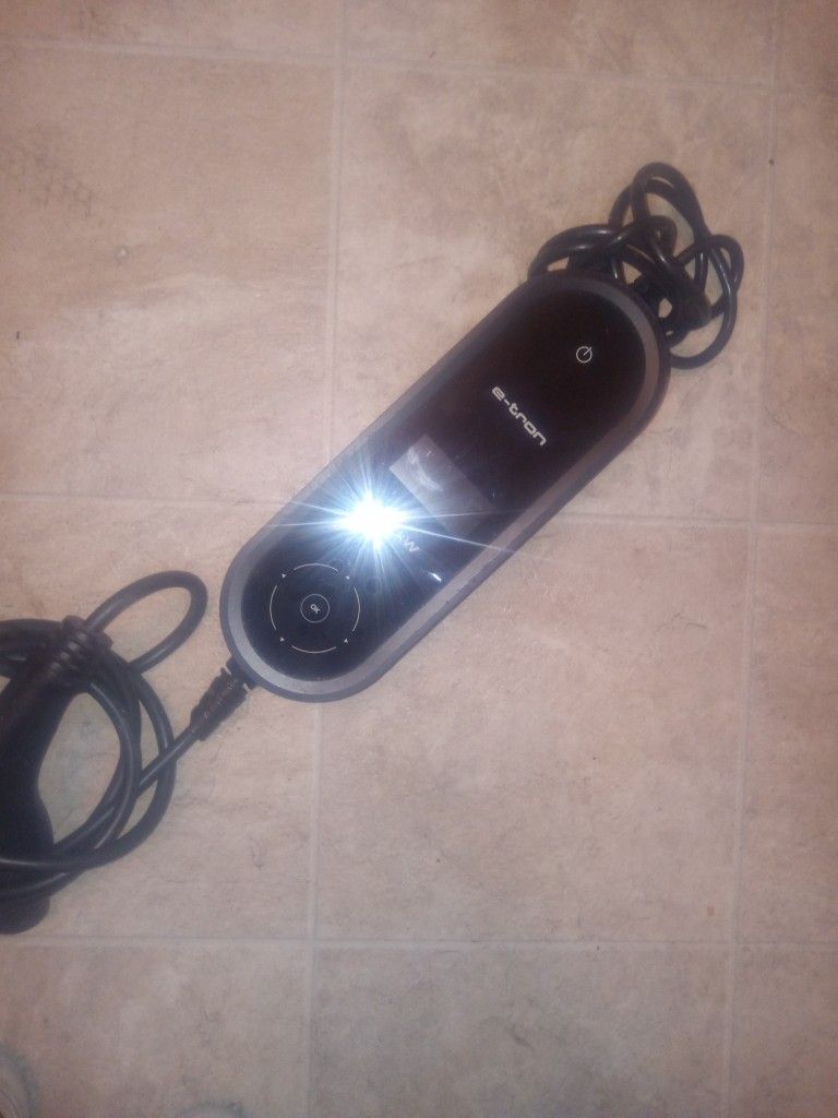 AUDI E-tron Electric Car Charger 3.6kw