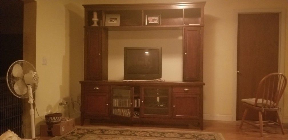 TV Table W Storage, 3 Piece - Wood