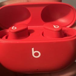  Beats Earbuds