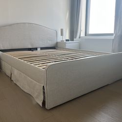 IKEA QUEENSIZE Bedframe