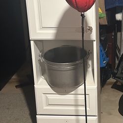 Everlast Speed Bag
