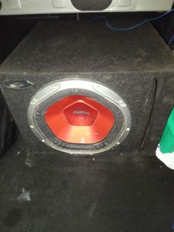 Sony xplod 600w amplifier and subwoofer