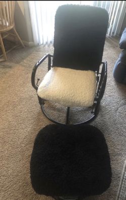 Rocking chair with ottoman