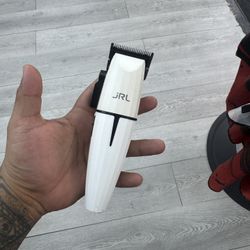 JRL Clipper With Base 