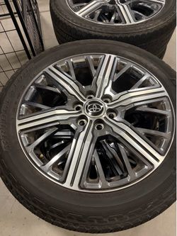 Toyota sequoia capstone OEM 22” wheels and tires