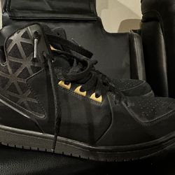 Jordan 1 Mid
