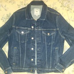 Free Assembly Men's Denim Trucker Jacket, Medium, Used, Pick Up Only